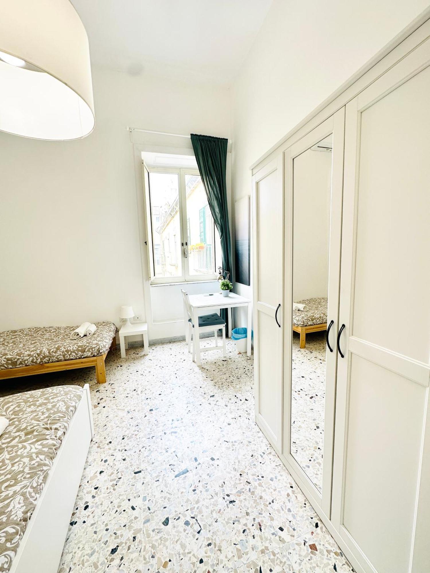 Residenza Caracciolo Hotel Napels Buitenkant foto